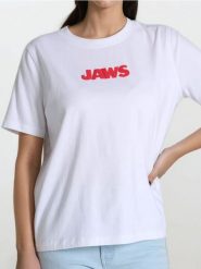Koszulka JAWS - biały. Białe koszulki damskie Sinsay, l, bez wzorów, bez kołnierzyka, bez ramiączek. Za 39.99 zł.