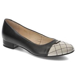 Półbuty damskie Libero, skóra licowa z przeszywanym noskiem i niskim obcasem, czarno-beżowe, 4490. Czarne półbuty damskie Libero, bez wzorów, ze skóry, bez obcasa, na obcasie, bez zapięcia. Za 179.00 zł.