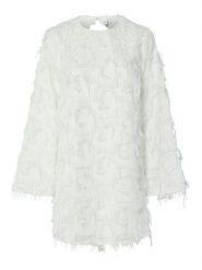 YAS Sukienka koktajlowa 26038226 Biały Loose Fit. Białe sukienki damskie YAS, bez wzorów, z syntetyku, wizytowe, bez ramiączek. Za 379.99 zł.