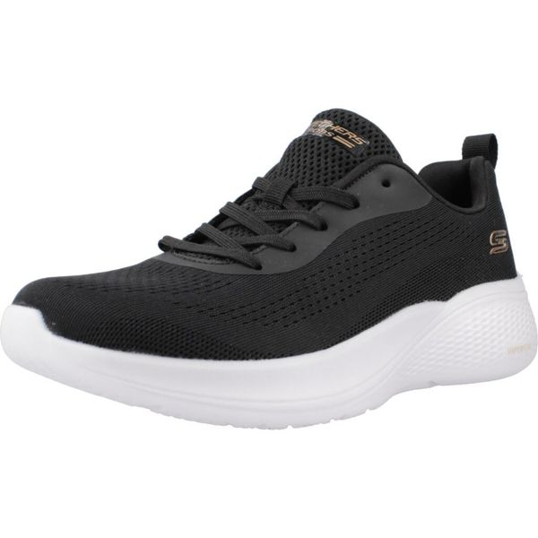 Tenisówki Skechers Model Bobs Infinity Kolor Czarny. Czarne obuwie sportowe damskie Skechers, bez wzorów, bez zapięcia. W wyprzedaży za 289.20 zł.