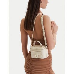 Torebka Eva Minge. Torebki klasyczne damskie Eva Minge, bez dodatków. Za 199.99 zł.