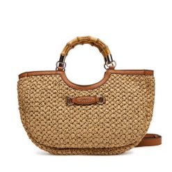 Torebka Guess. Brązowe torebki klasyczne damskie Guess, bez dodatków. Za 559.99 zł.