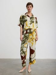 BGN Spodnie w kolorze zielono-kremowym rozmiar: 40. Brązowe spodnie materiałowe damskie BGN, bez wzorów, z materiału. Za 65.99 zł.