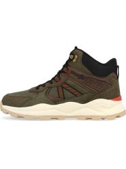 Wrangler Botki "West" w kolorze khaki rozmiar: 43. Białe botki damskie Wrangler, bez obcasa, bez zapięcia. Za 253.54 zł.