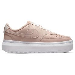 Buty do chodzenia damskie Nike Court Vision Alta. Czerwone obuwie sportowe casual damskie Nike, z materiału, trekkingowe, Nike Court. Za 559.00 zł.