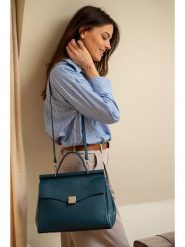 Victor & Hugo Paris Skórzana torebka "Matti" w kolorze granatowym - 22 x 25 x 14 cm rozmiar: onesize. Niebieskie torebki klasyczne damskie Victor & Hugo Paris, z materiału, bez dodatków. Za 285.49 zł.