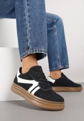 Czarne Sneakersy w Stylu Tenisówek z Paskami Wiatalle. Czarne obuwie sportowe damskie Born2be, z jeansu, bez zapięcia, tenisowe. Za 99.99 zł.