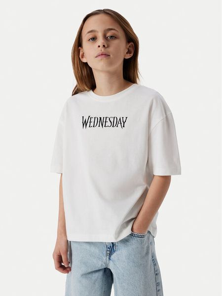 NAME IT T-Shirt Farra Wednesday 13240881 Biały Standard Fit. Białe koszulki i t-shirty dziewczęce Name it, bez wzorów, z bawełny, bez kołnierzyka, bez ramiączek. Za 49.99 zł.