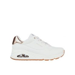 Buty na co dzień damskie SKECHERS UNO SHIMMER AWAY. Białe obuwie sportowe damskie Skechers, bez zapięcia, trekkingowe, Skechers Sport. Za 303.00 zł.