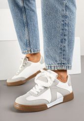 Biało-Szare Sneakersy Tenisówki z Ozdobnym Językiem Alaviela. Białe obuwie sportowe damskie Born2be, bez wzorów, z jeansu, bez zapięcia. Za 89.99 zł.