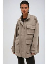 Monki Kurtka koszulowa w kolorze szarobrązowym rozmiar: XS. Brązowe kurtki damskie Monki, xs, bez wzorów, bez kaptura. Za 82.99 zł.