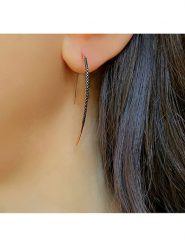 DI GIORGIO Pozłacane kolczyki z cyrkoniami rozmiar: onesize. Czarne kolczyki damskie DI GIORGIO, z cyrkonią, pozłacane, z zapięciem typu bigiel. Za 148.26 zł.