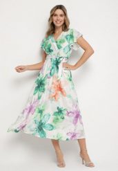 Ciemnozielona Sukienka w Kwiaty o Kopertowym Kroju z Wiązanym Paskiem Redanae. Zielone sukienki damskie Born2be, bez wzorów, eleganckie, bez ramiączek. W wyprzedaży za 84.99 zł.