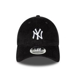 Czapka baseballowa New York Yankees 9forty. Czarne czapki z daszkiem damskie New Era, bez wzorów. Za 167.00 zł.