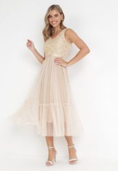 Beżowa Rozkloszowana Sukienka Midi z Ozdobnym Tiulem Celaina. Brązowe sukienki damskie Born2be, bez wzorów, z tiulu, bez ramiączek. Za 259.99 zł.