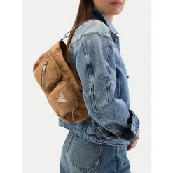 Torebka Guess Jeans. Brązowe torebki klasyczne damskie Guess Jeans, z jeansu, bez dodatków. Za 259.99 zł.
