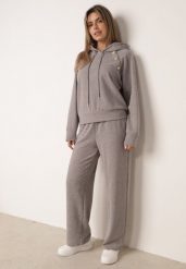 Szary Komplet Dresowy Bluza z Kapturem z Ozdobnymi Guzikami i Spodnie Eborissa. Szare bluzy damskie Born2be, l, bez wzorów, z dresówki, z kapturem. Za 169.99 zł.