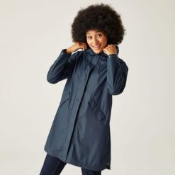 Truelsa damska turystyczna wodoodporna kurtka. Niebieskie kurtki damskie Regatta, na lato, bez wzorów, bez kaptura. Za 223.65 zł.