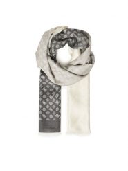 Guess Szal AW5337 VIS03 Szary. Szare szaliki damskie Guess, z aplikacjami, z materiału. Za 269.99 zł.