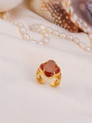 Pierres de Jade Pozłacany pierścionek z zultanitem rozmiar: onesize. Brązowe pierścionki damskie Pierres de Jade, pozłacane. Za 53.66 zł.