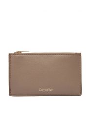 Calvin Klein Portfel Foil Logo Top Zip Cardcase LV04F1090G Beżowy. Brązowe portfele damskie Calvin Klein, bez wzorów, ze skóry. Za 209.99 zł.