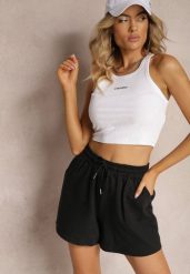 Czarne Dresowe Szorty High Waist z Gumką w Talii Narefia. Czarne szorty damskie Renee, w ażurowe wzory, z dresówki, z podwyższonym stanem. Za 29.99 zł.
