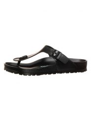 Birkenstock Japonki "Gizeh" w kolorze czarnym rozmiar: 37. Czarne klapki damskie Birkenstock, bez wzorów, z otwartym noskiem, bez obcasa, bez zapięcia. Za 143.90 zł.