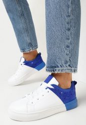 Biało-Niebieskie Sznurowane Sneakersy na Płaskiej Podeszwie z Ozdobnymi Cyrkoniami Gimena. Białe obuwie sportowe casual damskie Born2be, z materiału, bez zapięcia. Za 59.99 zł.
