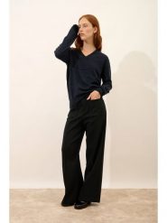 Just Cashmere Kaszmirowy sweter "Nora" w kolorze czarnym rozmiar: M. Czarne swetry klasyczne damskie Just Cashmere, m, z kaszmiru, bez kołnierzyka. Za 369.99 zł.