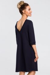 Sukienka oversize na co dzień bawełniana dekolt V na plecach granatowa. Sukienki damskie MOE, bez wzorów, z bawełny, biznesowe, bez ramiączek. Za 289.00 zł.