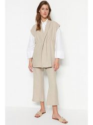 Trendyol 2-częściowy zestaw w kolorze beżowym rozmiar: 38. Brązowe spodnie materiałowe damskie Trendyol, bez wzorów, z materiału. Za 104.99 zł.