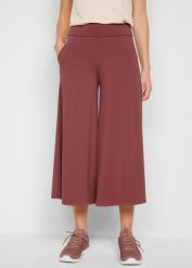 Wygodne spodnie culotte z szeroką nogawką. Fioletowe spodnie sportowe damskie bonprix, bez wzorów, na fitness i siłownię. Za 94.99 zł.