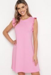 Jasnoróżowa Letnia Sukienka Bawełniana z Falbankami Wokół Ramion Sasare. Czerwone sukienki damskie Born2be, bez wzorów, z bawełny, bez ramiączek. Za 49.99 zł.