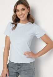 Jasnoniebieski Klasyczny T-shirt z Bawełny Lorali. Niebieskie t-shirty damskie Born2be, m, bez wzorów, z bawełny, bez kołnierzyka. Za 29.99 zł.
