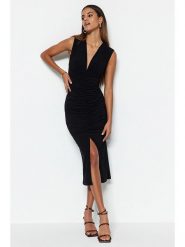 Trendyol Sukienka w kolorze czarnym rozmiar: L. Czarne sukienki damskie Trendyol, bez wzorów, bez ramiączek. Za 73.99 zł.