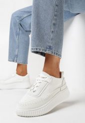 Białe Sneakersy na Platformie z Ozdobnymi Przeszyciami Wedima. Białe obuwie sportowe damskie Born2be, bez zapięcia. Za 109.99 zł.
