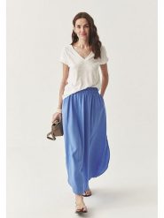 TATUUM Koszulka "Sevi" w kolorze białym rozmiar: M. Białe bluzki damskie TATUUM, m, bez wzorów, bez kołnierzyka, bez ramiączek. Za 97.05 zł.