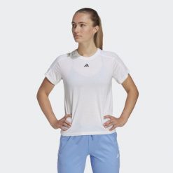 Koszulka treningowa damska adidas AEROREADY Essentials. Czarne bluzki damskie Adidas, xs, bez wzorów, z materiału, sportowe, bez kołnierzyka, bez ramiączek. Za 126.70 zł.