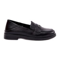 Eleganckie Mokasyny Damskie Z Naturalnej Skóry Vinceza 18100 Czarne. Czarne mokasyny damskie ze skóry, bez obcasa. Za 239.75 zł.