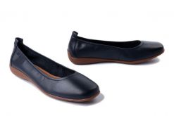 JOSEF SEIBEL 74801 133 525 Fenja 01 indigo, baleriny damskie. Niebieskie balerinki damskie Josef Seibel, bez wzorów, ze skóry. Za 339.90 zł.