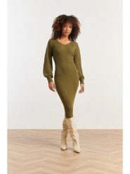 Smashed Lemon Sukienka dzianinowa w kolorze khaki rozmiar: XS. Brązowe sukienki damskie Smashed Lemon, bez wzorów, z dzianiny, bez ramiączek. Za 143.99 zł.