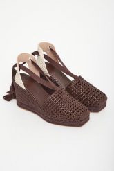 Espadryle damskie na koturnie Accordo WEEKEND MAX MARA. Espadryle damskie Weekend Max Mara, bez wzorów, bez obcasa, na koturnie. Za 1,519.00 zł.