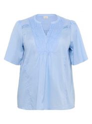 KAFFE curve Bluzka w kolorze błękitnym rozmiar: 50. Niebieskie bluzki damskie KAFFE curve, bez wzorów, z bawełny, bez kołnierzyka, bez ramiączek. Za 78.47 zł.