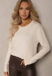 Jasnobeżowy Sweter z Bawełną w Klasycznym Stylu Atintora. Brązowe swetry klasyczne damskie Renee, z bawełny, bez kołnierzyka. Za 44.99 zł.