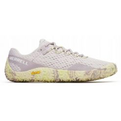 Buty sportowe dla kobiet Merrel VAPOR GLOVE 6. Czerwone obuwie sportowe casual damskie Merrell, bez zapięcia. Za 499.98 zł.