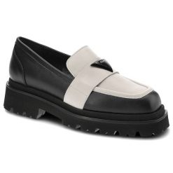 Półbuty damskie Chebello, gładka cholewka z kontrastowym paskiem na podbiciu wsuwany fason bez sznurowania, czarno-białe, 2848. Czarne półbuty damskie CheBello, bez wzorów, ze skóry, bez obcasa, bez zapięcia. Za 289.00 zł.