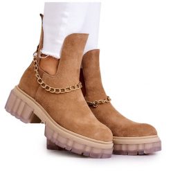 Modne Zamszowe Botki Z Wycięciem Camel Forget Me brązowe. Brązowe botki damskie z gumy, bez obcasa, na obcasie, bez zapięcia. Za 421.47 zł.