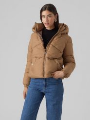 Vero Moda Kurtka pikowana w kolorze jasnobrązowym rozmiar: L. Brązowe kurtki damskie Vero Moda, l, bez wzorów, bez kaptura. Za 100.99 zł.