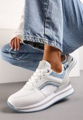 Biało-Niebieskie Sneakersy na Piankowej Podeszwie z Brokatowymi Wstawkami Pallasia. Białe obuwie sportowe damskie Renee, z jeansu, bez zapięcia. Za 69.99 zł.