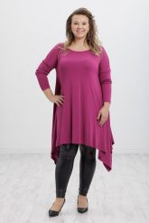 Asymetryczna tunika Abi w odcieniach fioletu duże rozmiary PLUS SIZE XXL JESIEŃ. Tuniki damskie Moda Size Plus Iwanek, na jesień, plus size, bez wzorów, z dzianiny, klasyczne, z asymetrycznym kołnierzem, bez ramiączek. W wyprzedaży za 79.90 zł.